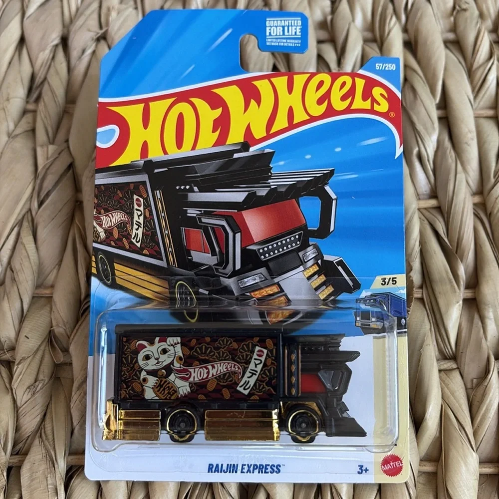 Raijin Express Japanese Dekotora Lucky Maneki-Neko Cat Truck Hot Wheels Car 2026